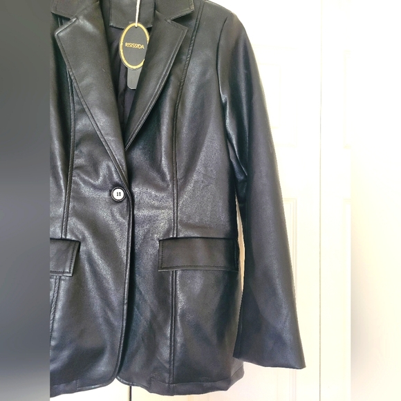 Risissida Women's Faux Leather Blazer Jacket Size Small Black - Picture 3 of 8